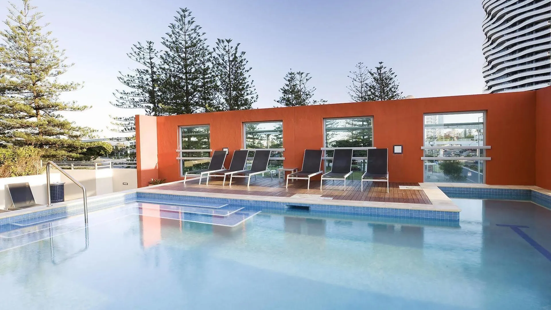 Ξενοδοχείο με διαμερίσματα Mantra Broadbeach On The Park