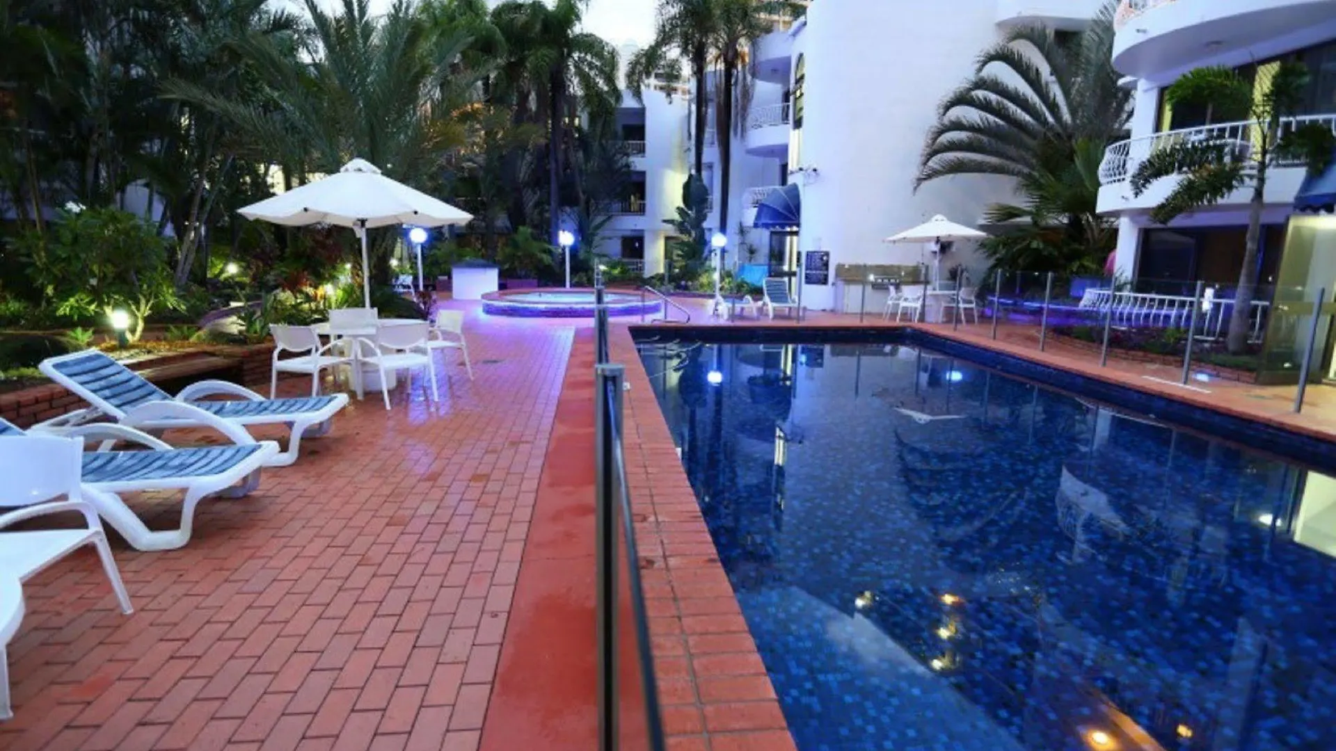 St Tropez Resort 3*