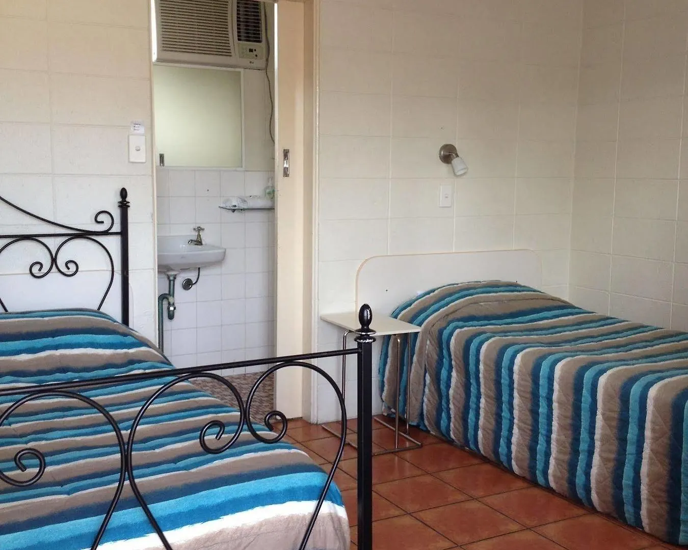 Sunburst Motel