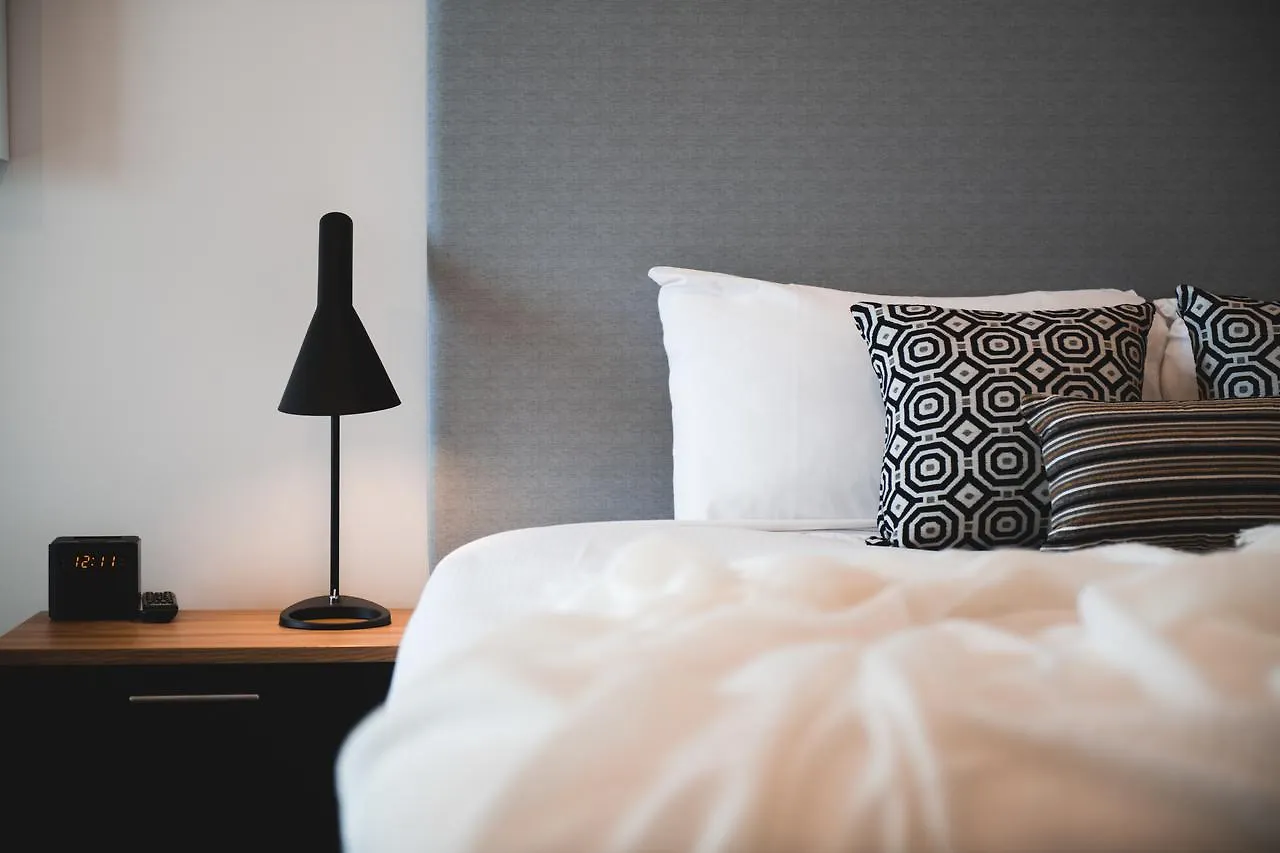 Iconic Kirra Resort 4*