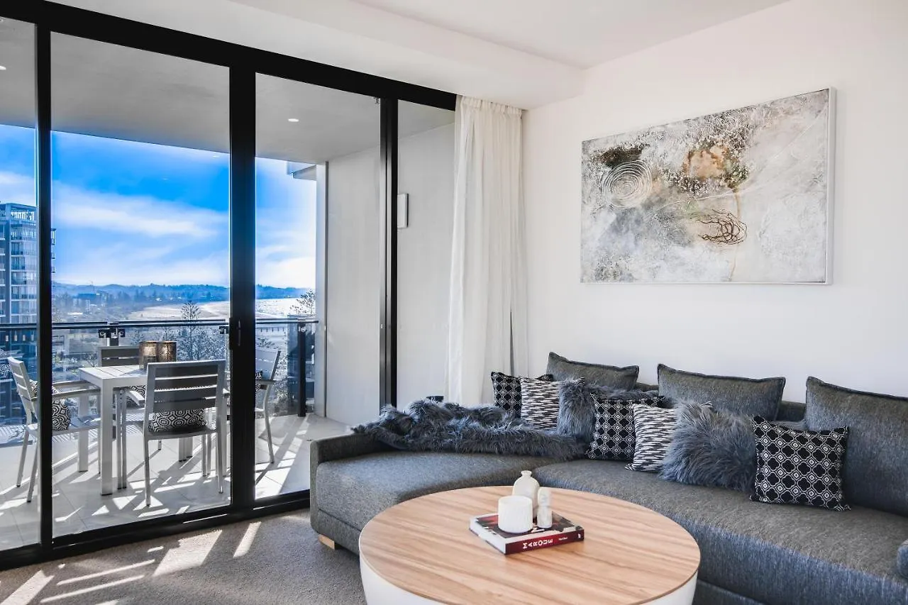 Iconic Kirra 4* Gold Coast