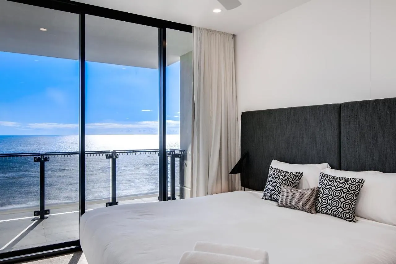 Iconic Kirra 4* Gold Coast