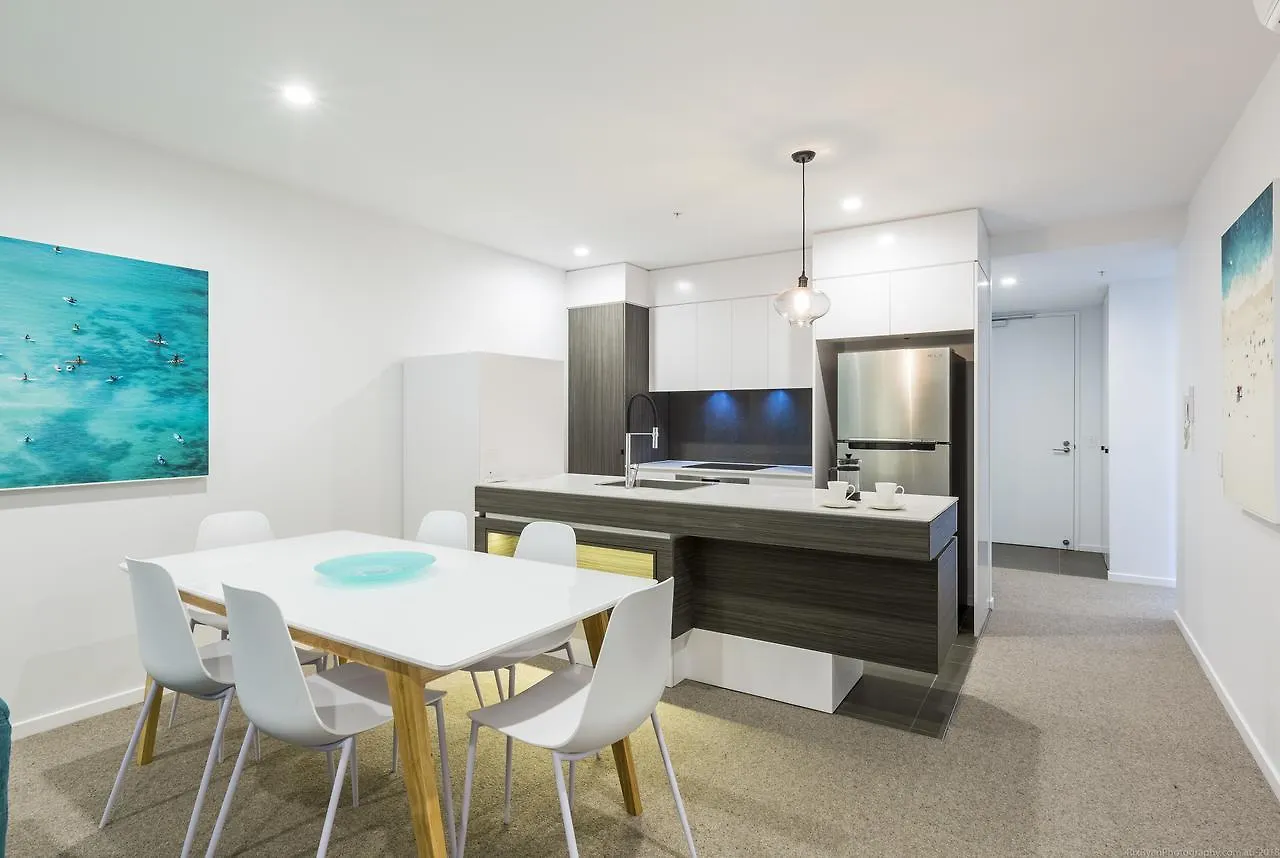 Boardwalk Burleigh - Official Apart Otel