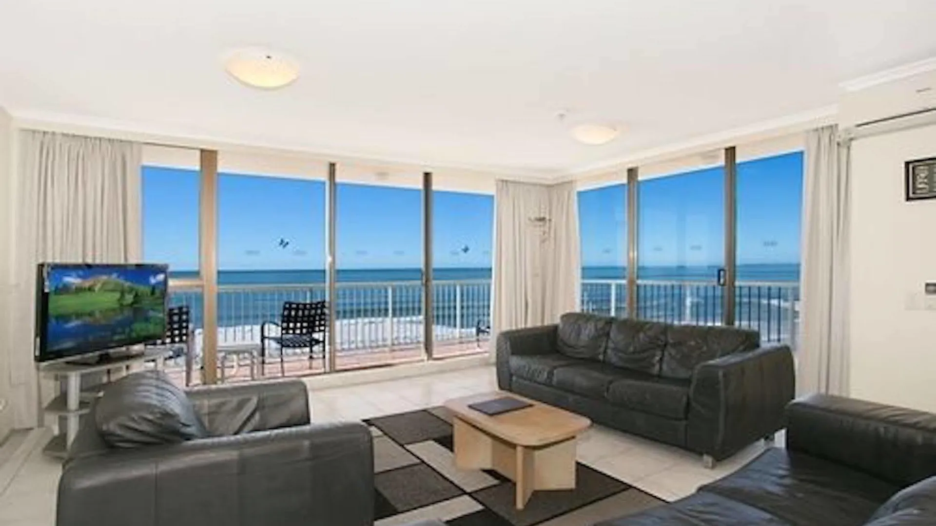 Boulevard Towers On Broadbeach Gold Coast