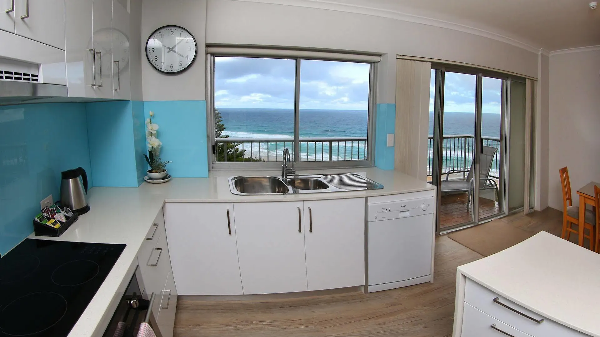 Narrowneck Court Aparthotel 4*