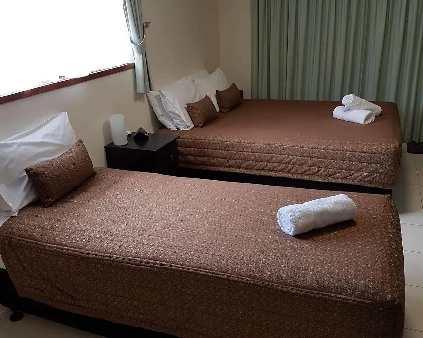 Motel Airport - Only 300 Meters To Airport Terminal Gold Coast
