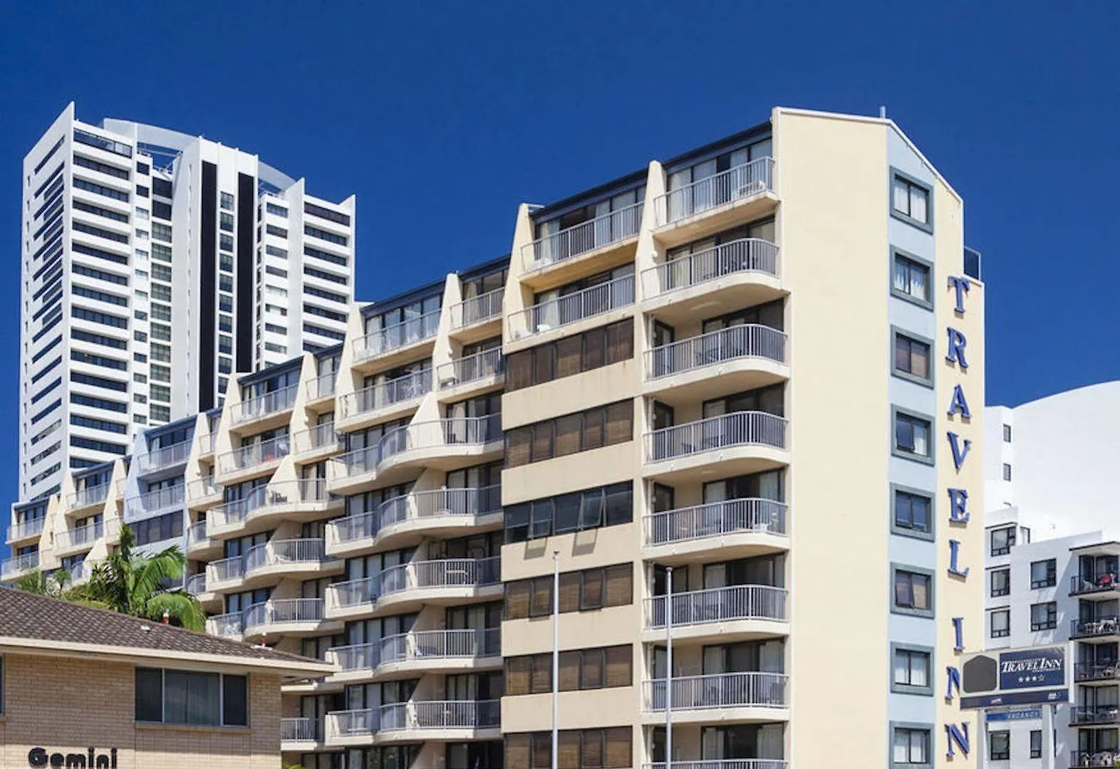 Broadbeach Travel 3*