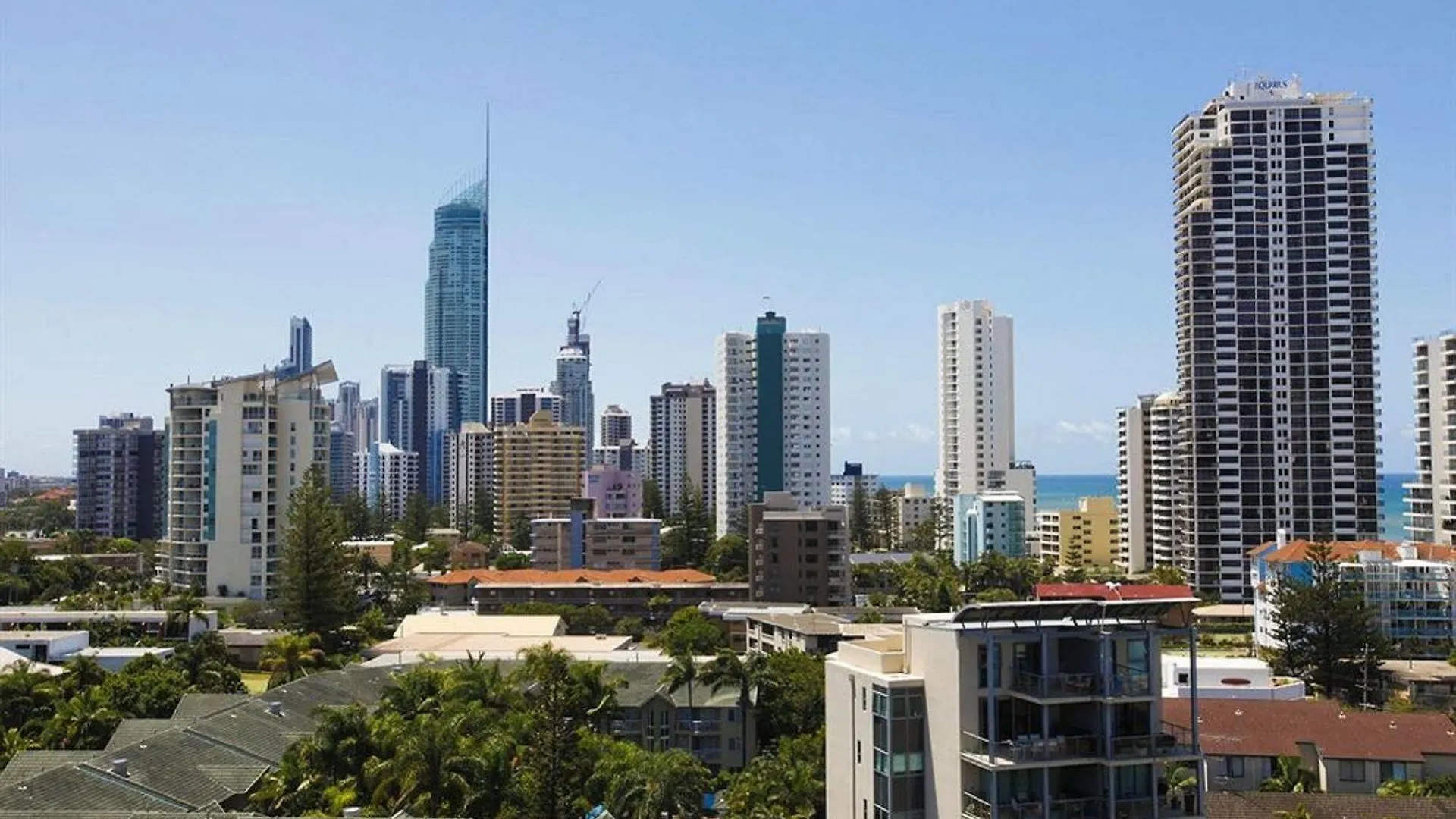 Aparthotel Surf Parade Gold Coast