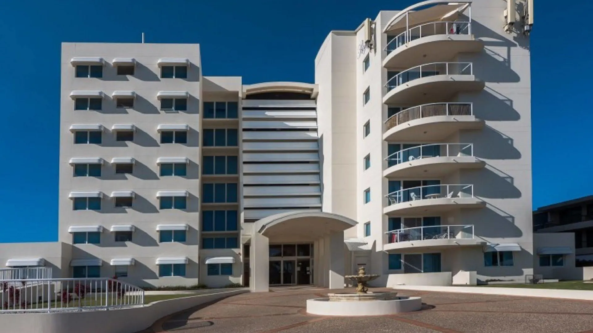 Regency On The Aparthotel