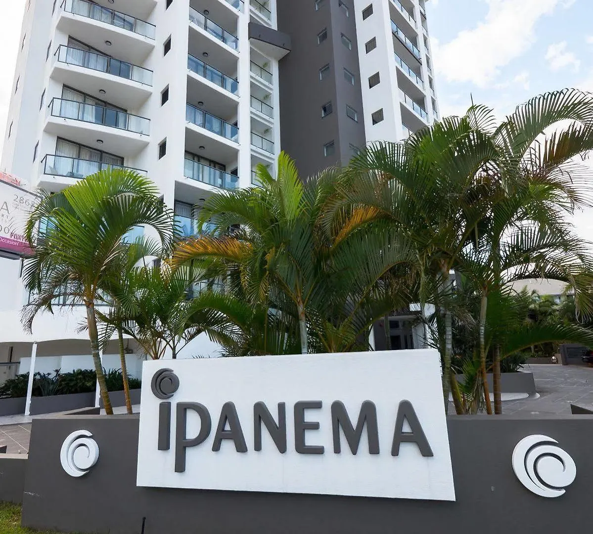 Ipanema Surfers Paradise
