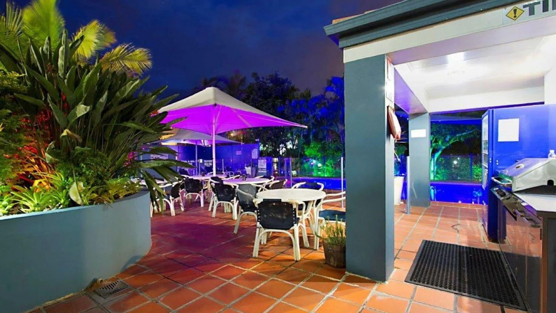 Santana Surfers Paradise Aparthotel 3*