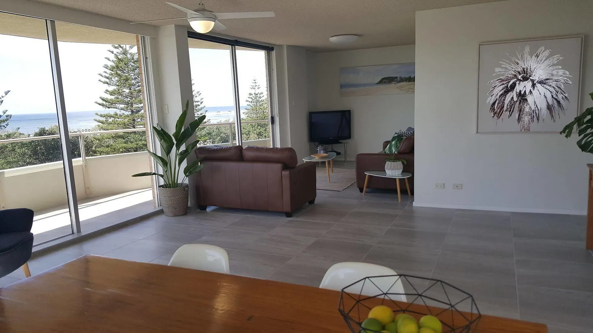Wyuna Beachfront Apartahotel 3*