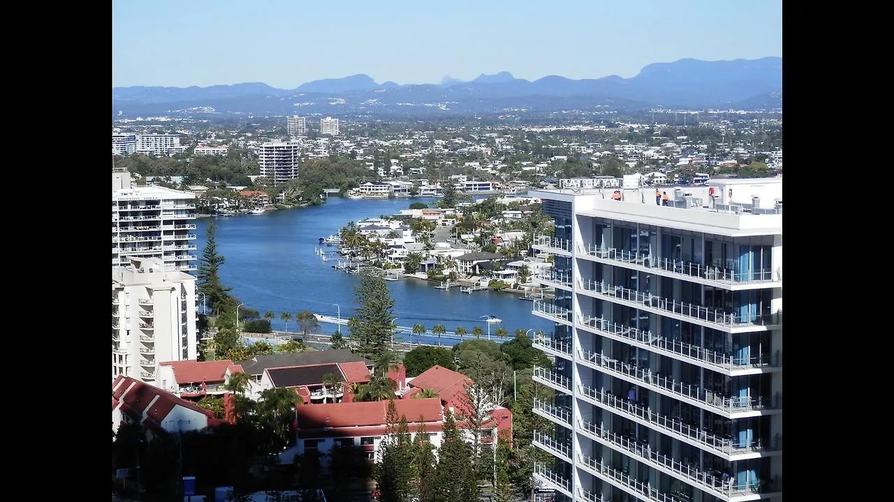 Private At Surfers Paradise