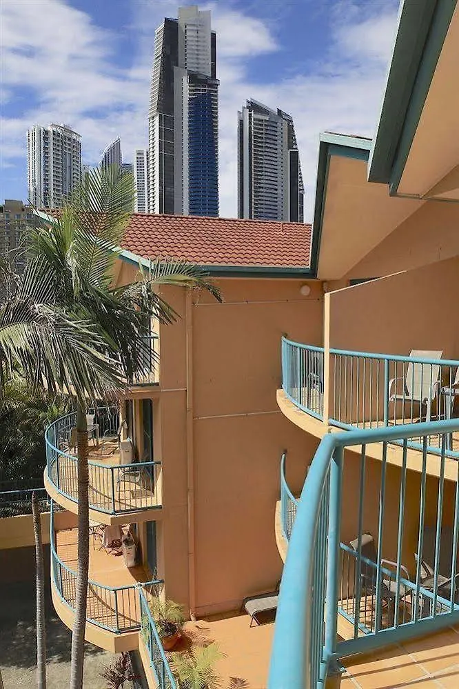 Karana Palms