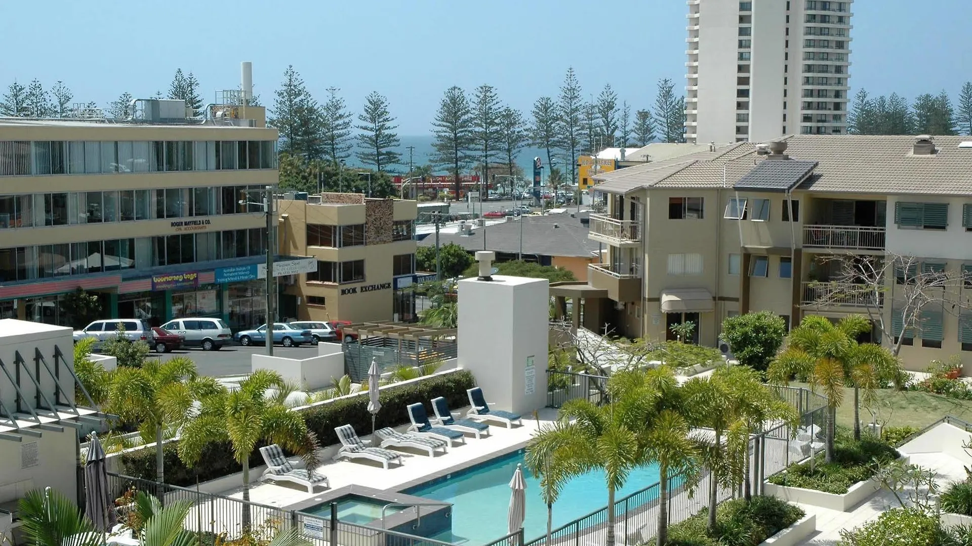 The Village At Burleigh Aparthotel