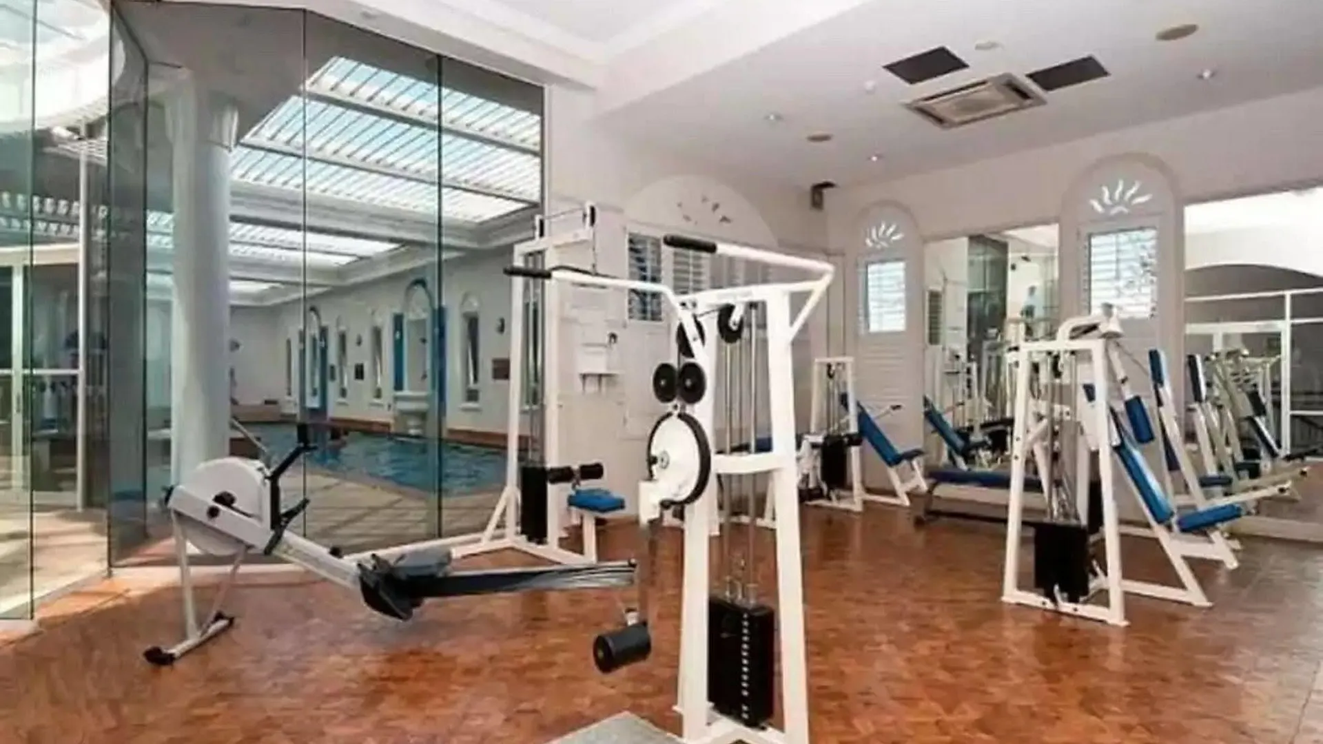 Broadbeach Aparthotel Gold Coast