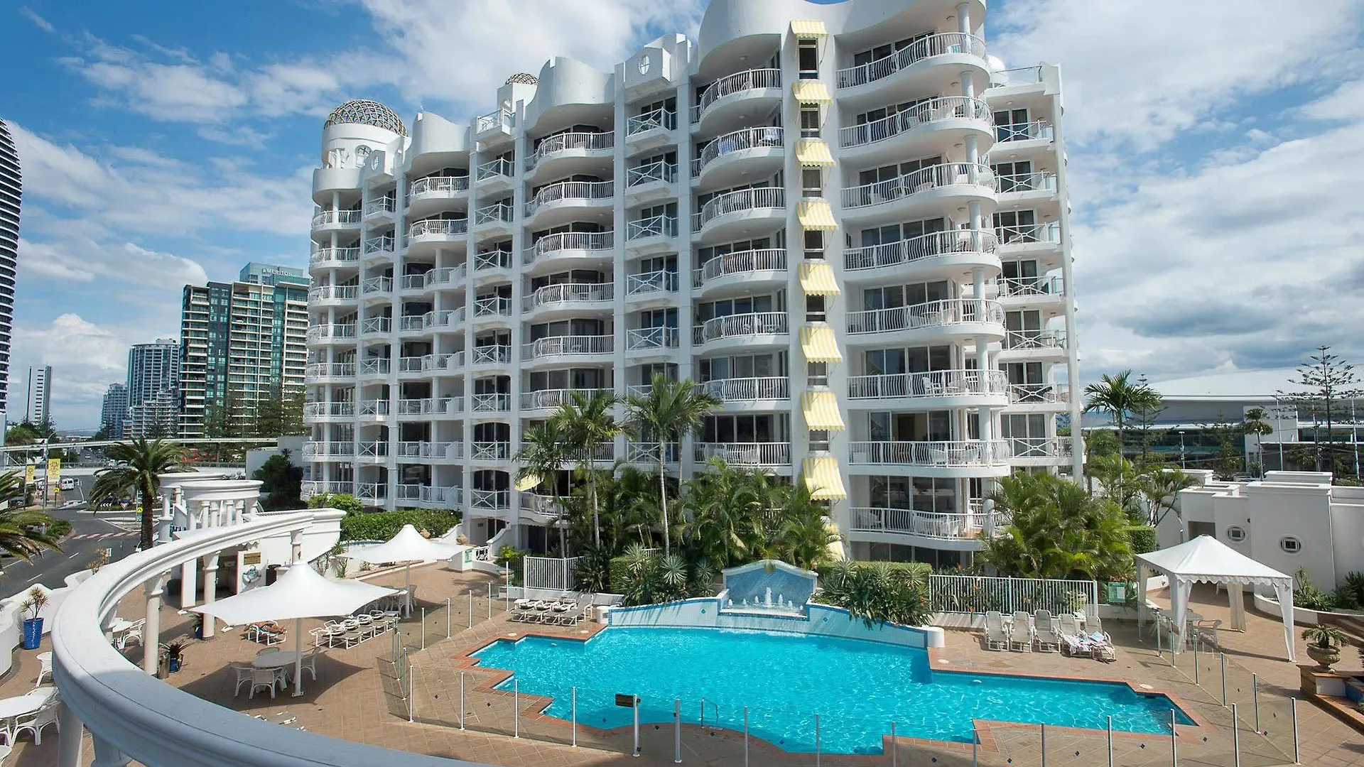 Aparthotel Broadbeach Gold Coast