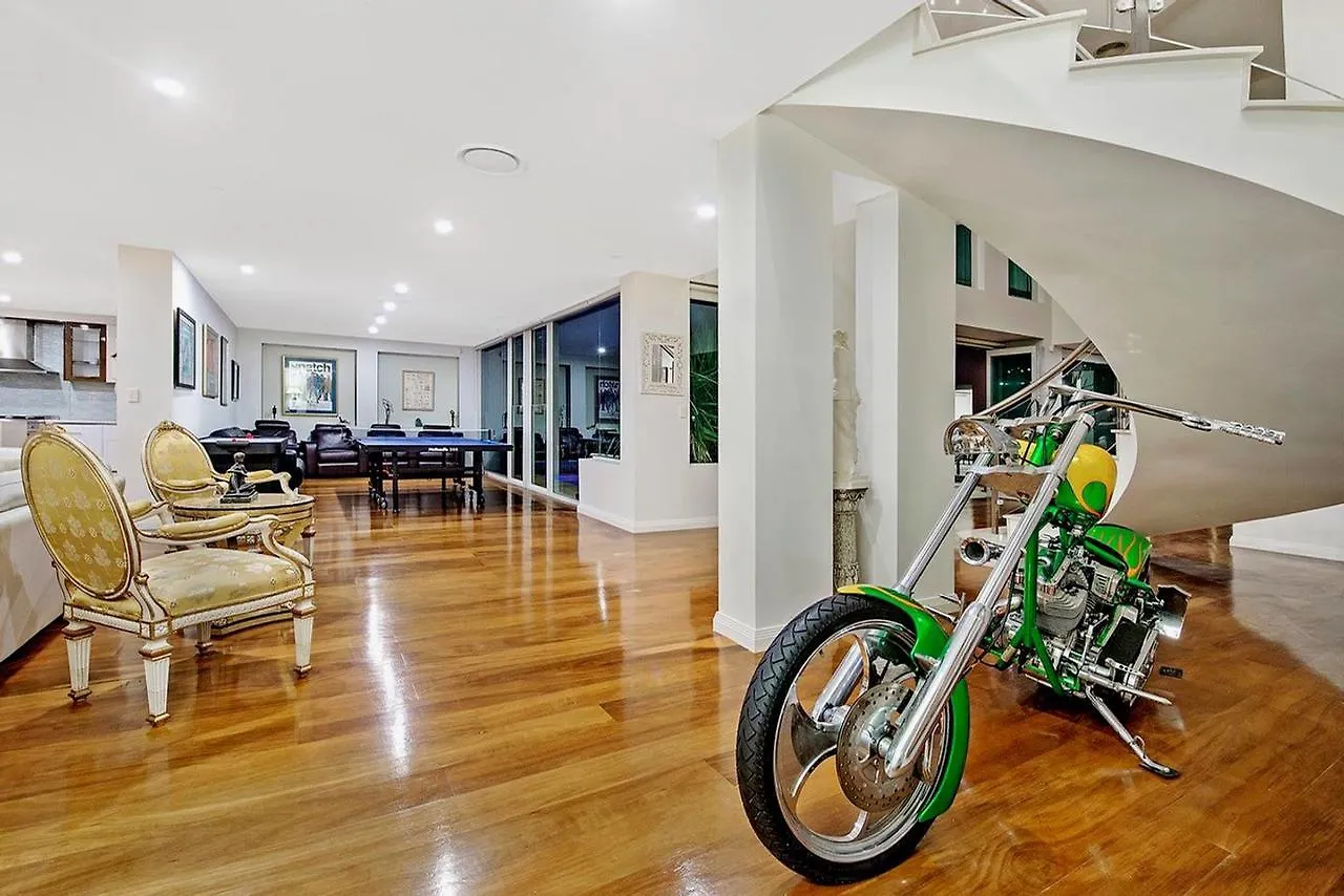 5 Million Dollar Surfers Paradise Dream Mansion *