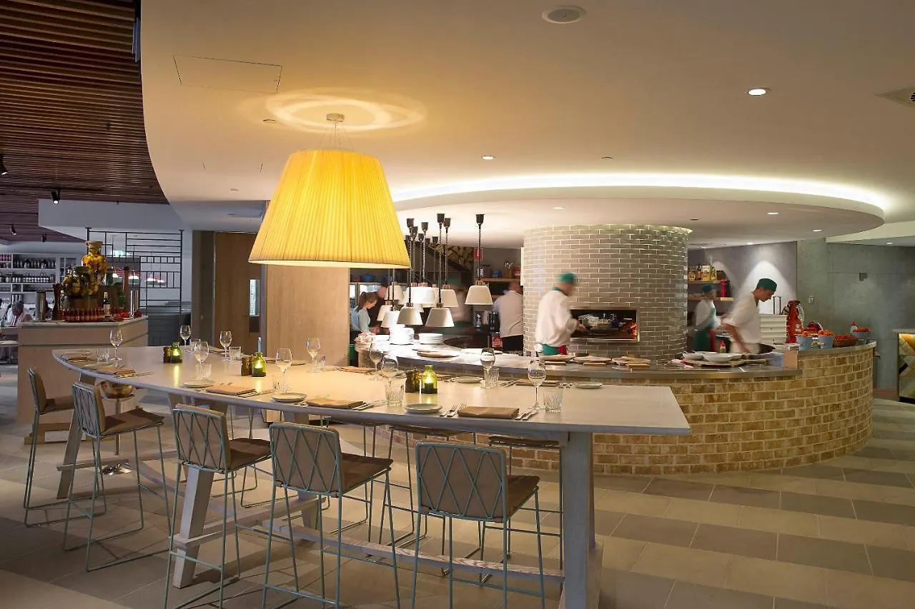 The Darling At The Star Hotel
