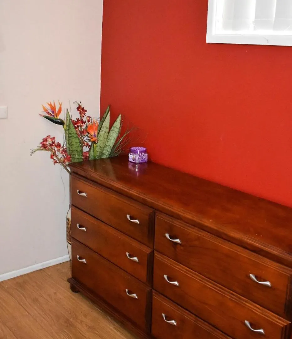 Convenience House In Nerang With Private Homestay *