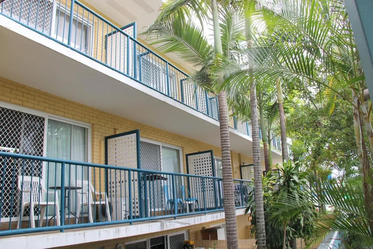 Broadwater Keys Апарт-отель Голд-Кост