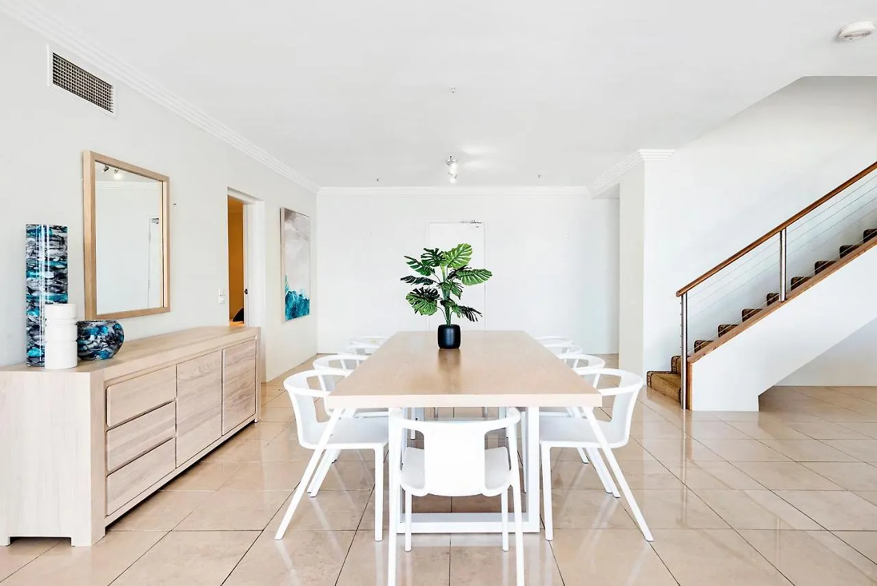 Apartament Golden Gate 2 Storey Penthouse With Pool - We Accommodate Gold Coast
