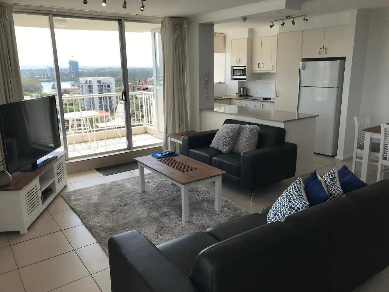 Moorings On Cavill Surfers Paradise Apart Otel