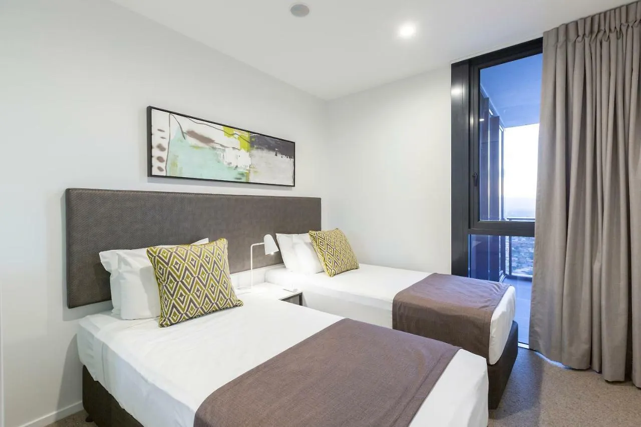 Apart Otel Qube Broadbeach 4*