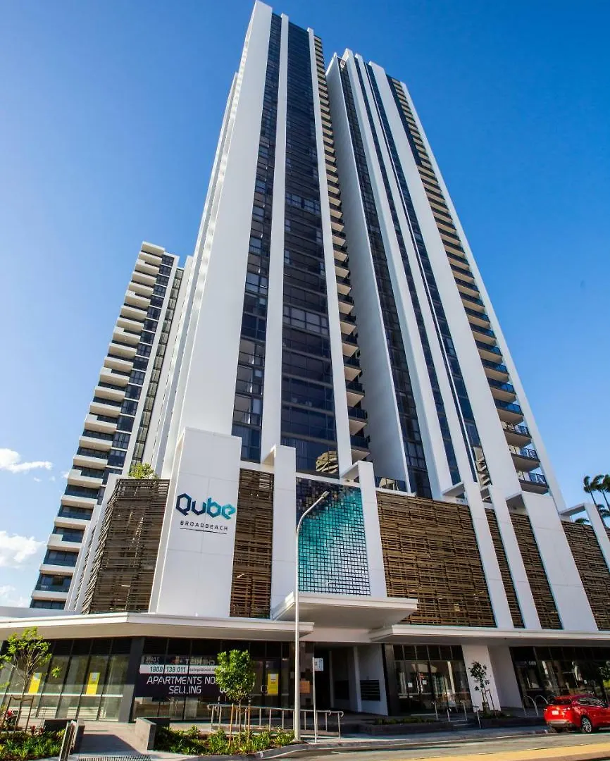 Qube Broadbeach 4* Gold Coast