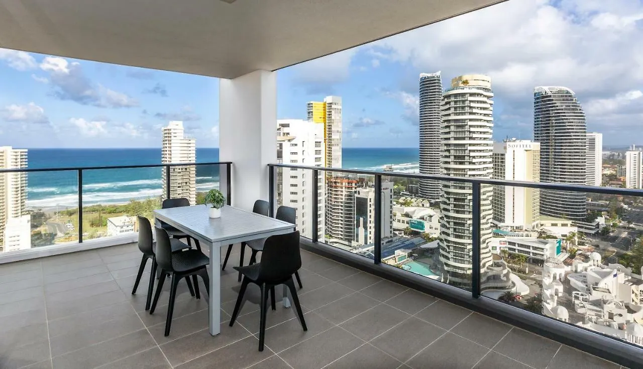 Apart Otel Qube Broadbeach