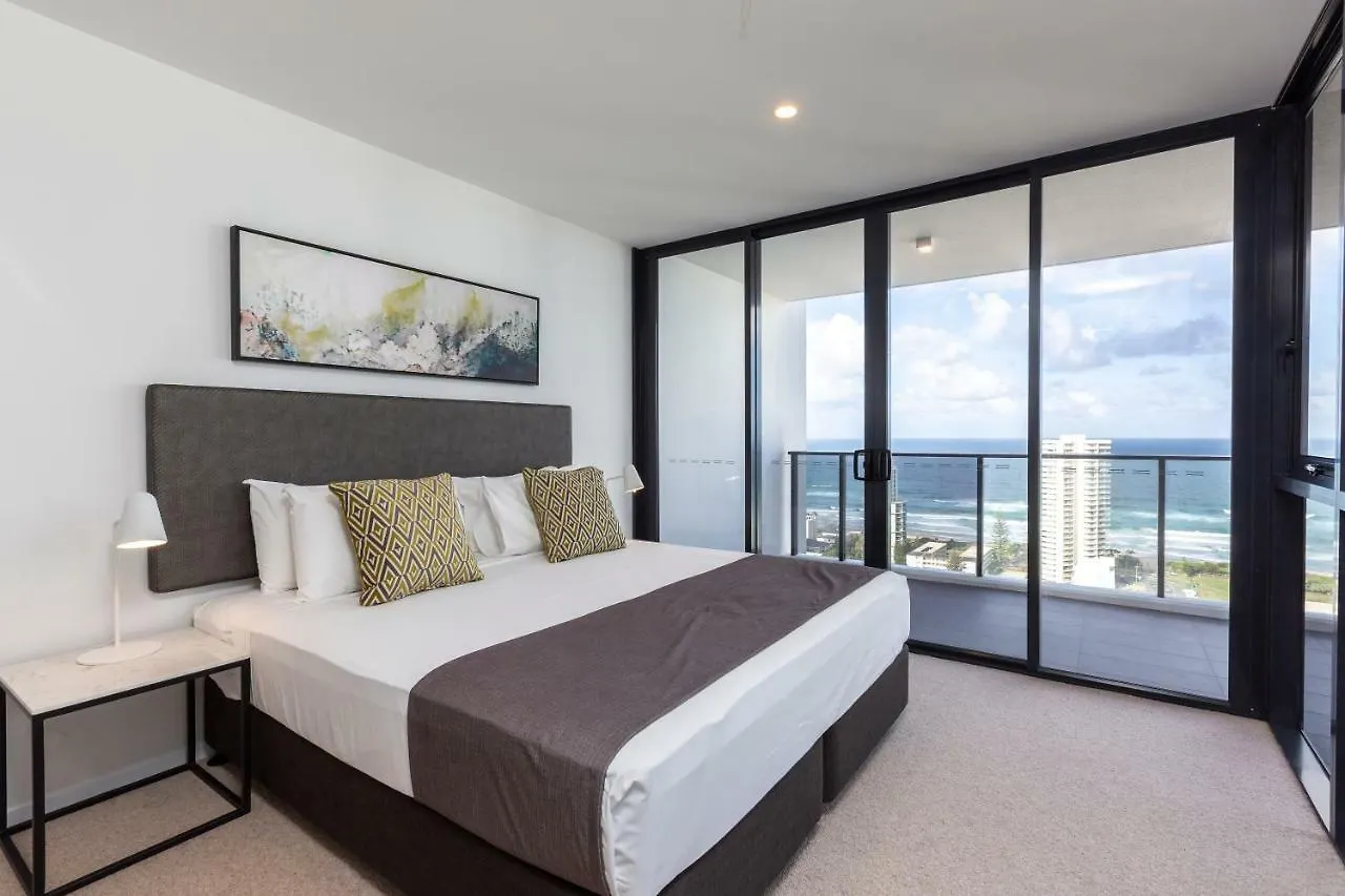 Apart Otel Qube Broadbeach 4*