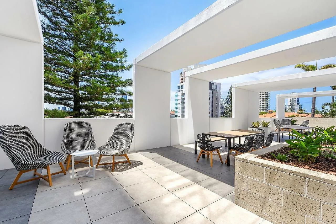 Apart Otel Qube Broadbeach