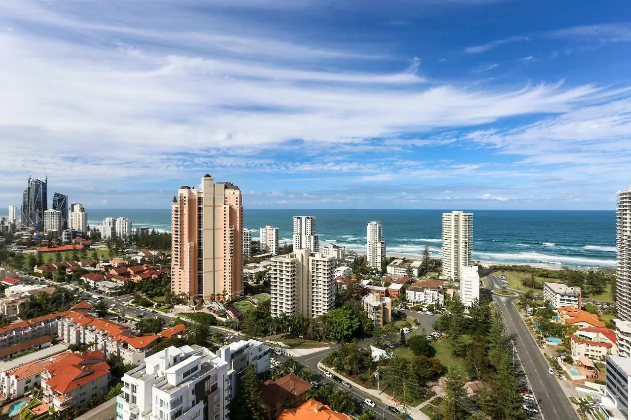 Qube Broadbeach 4* Gold Coast