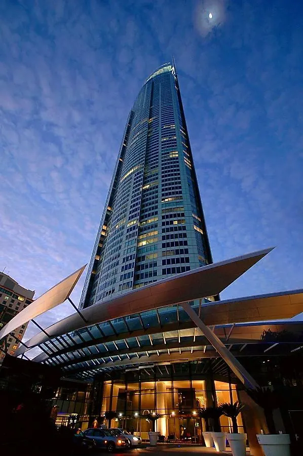 Apartment Tallest Tower Skyhomes | 9 Hamilton Avenue *