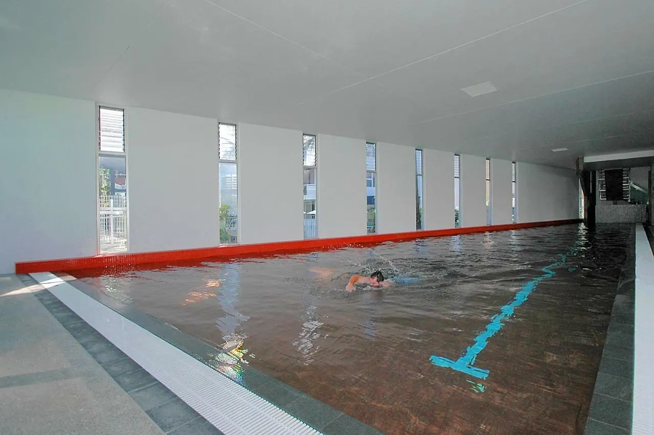 Apartment Tallest Tower Skyhomes | 9 Hamilton Avenue *