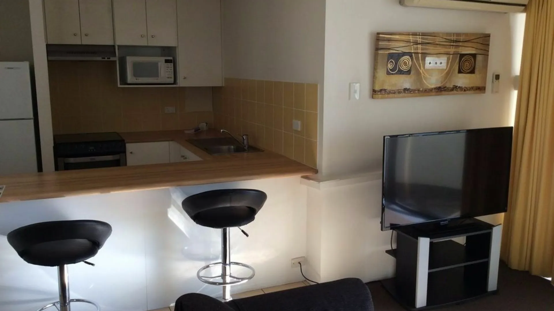 Pacific Broadbeach 4* Gold Coast