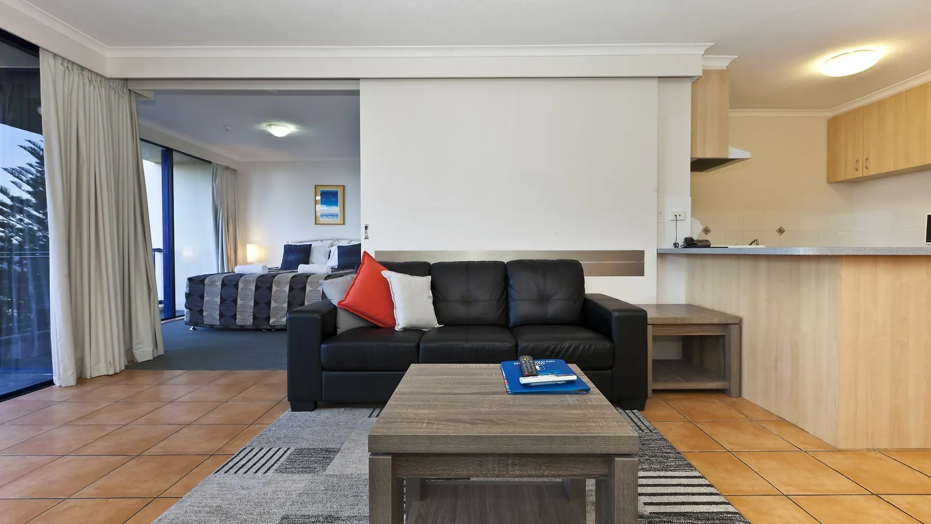 Surf Regency 3*