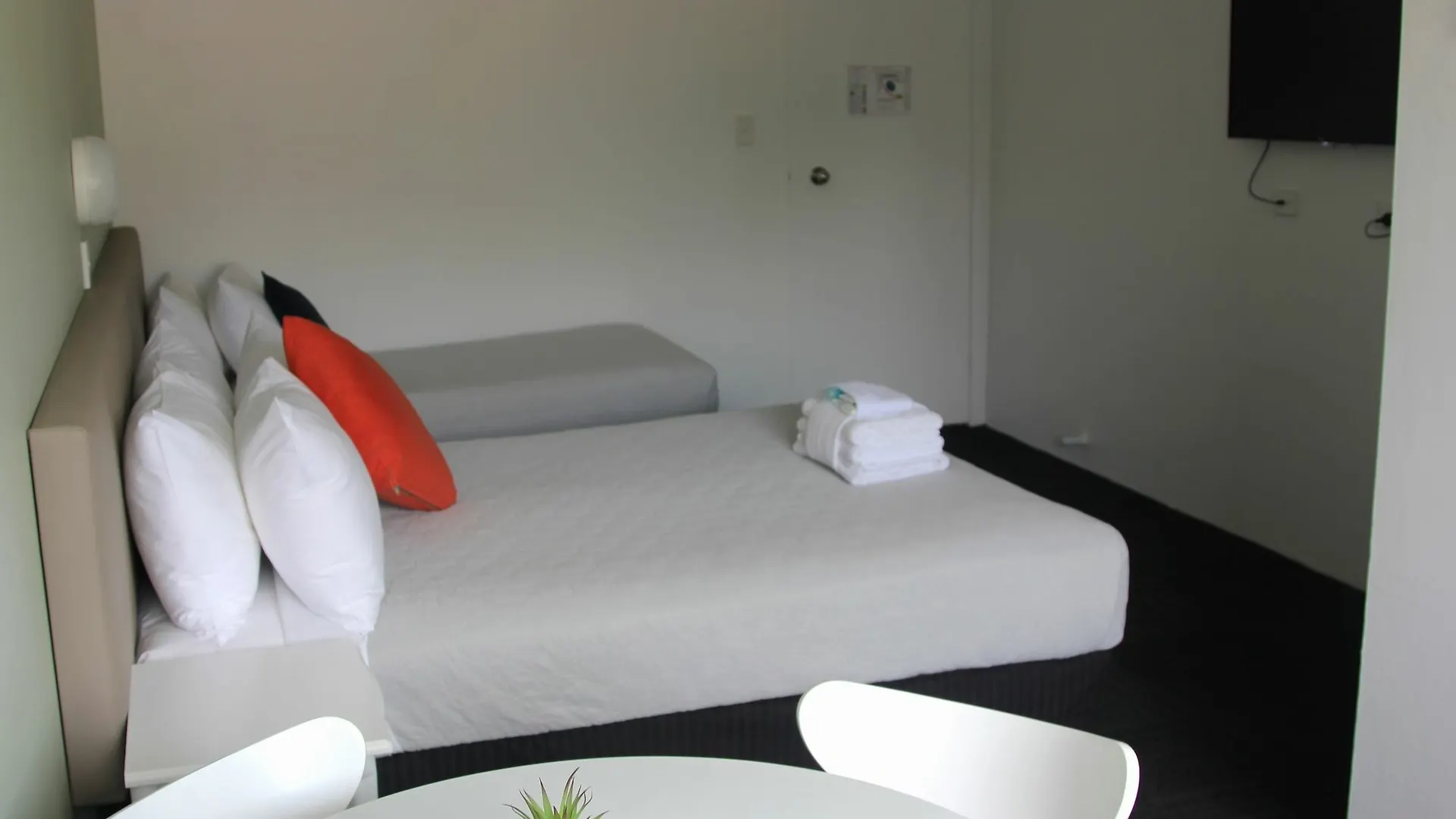 Gold Coast Inn