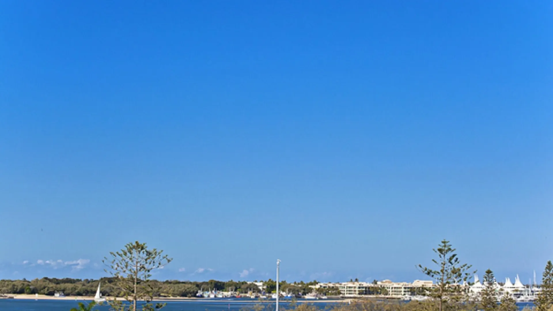 Aparthotel Aqualine On The Broadwater