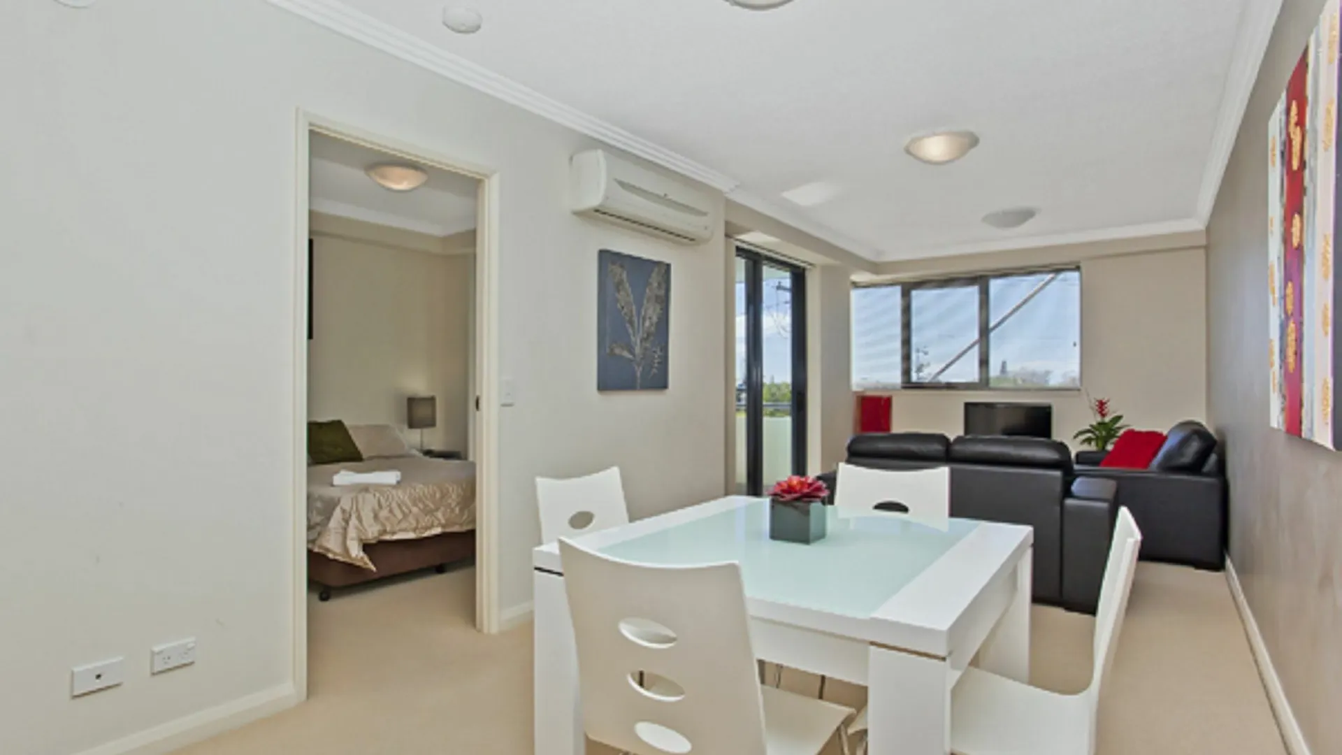 Aqualine On The Broadwater Aparthotel Gold Coast