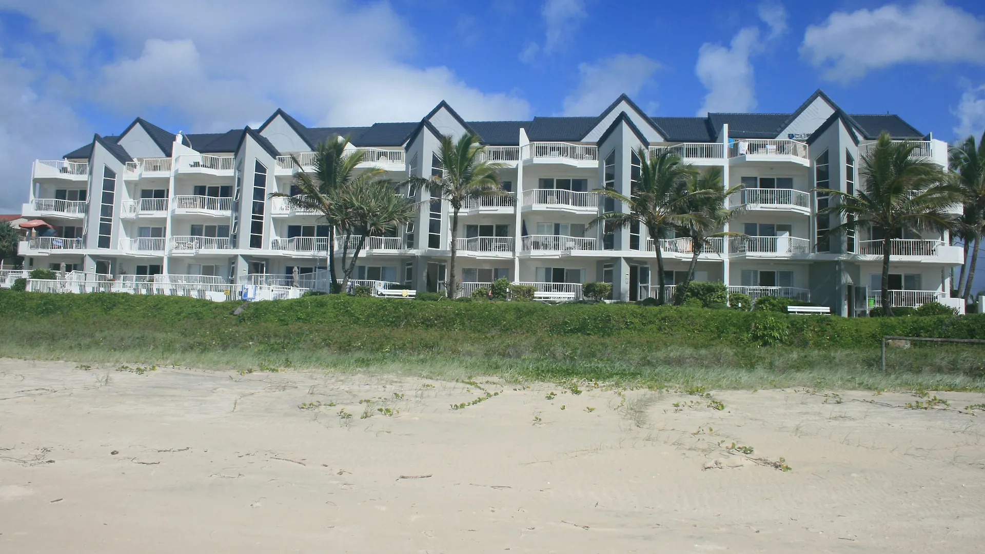 Aparthotel Surfers Horizons