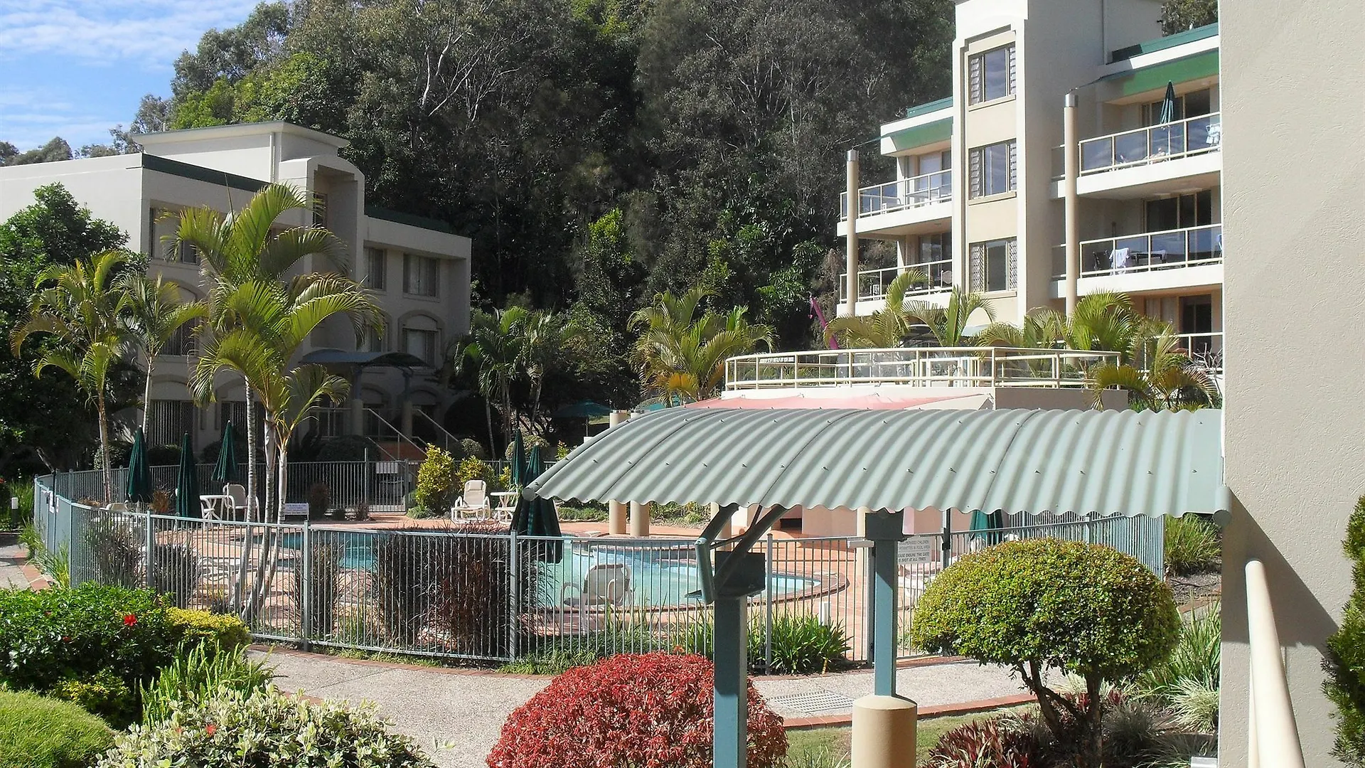 Little Cove Currumbin 4*