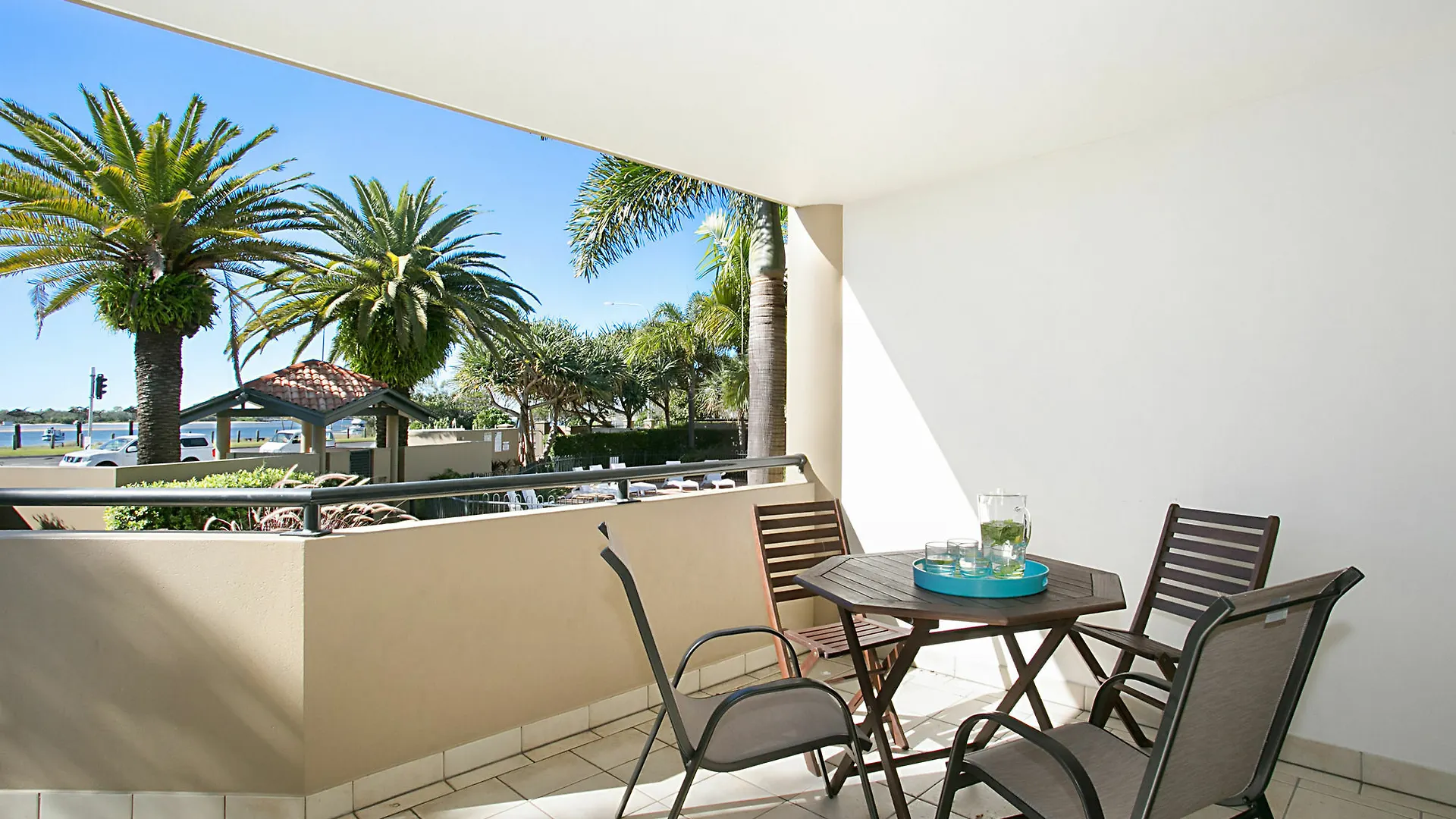 Aparthotel Sandcastles On The Broadwater 4*
