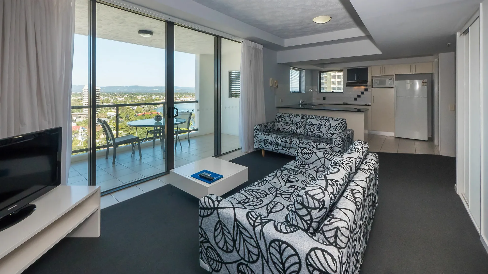 Ipanema 3*