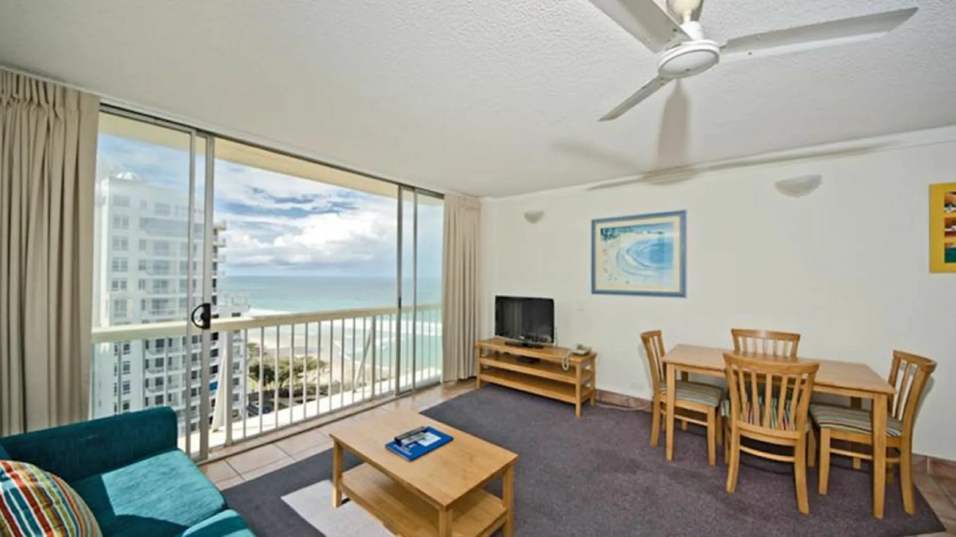 Resort Chateau Beachside
