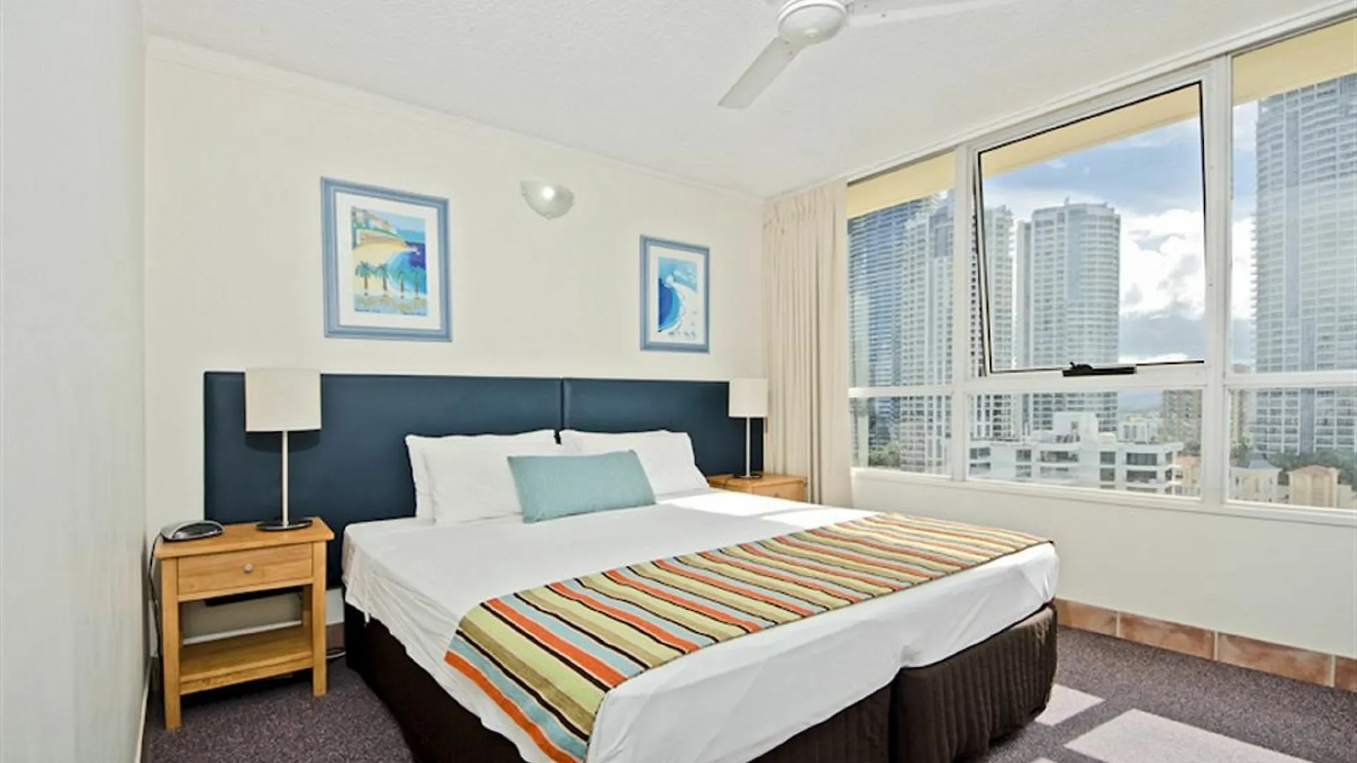 Chateau Beachside 3*