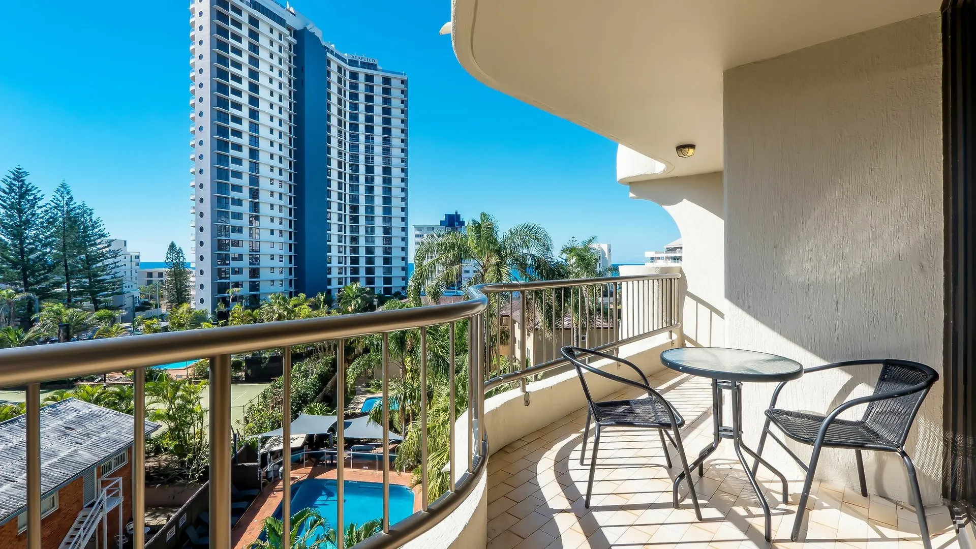 Aristocrat Apart-hotel 3*