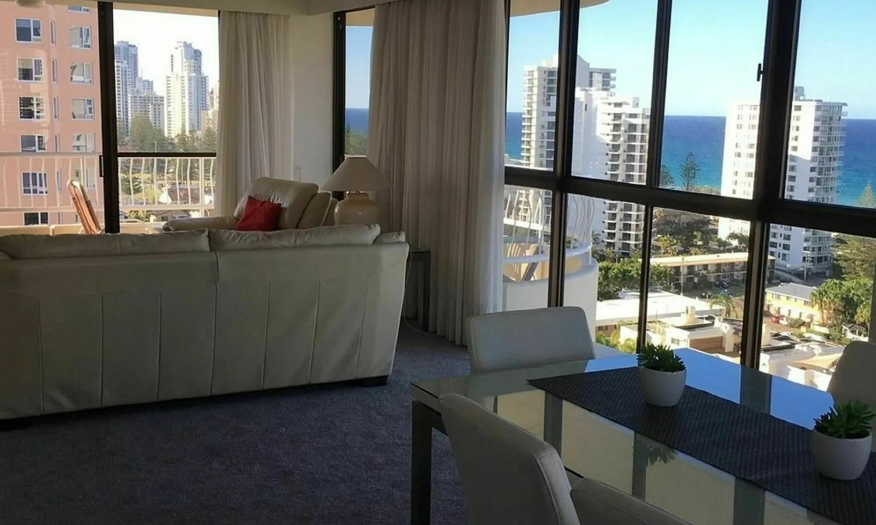 Aparthotel Capricornia 4*