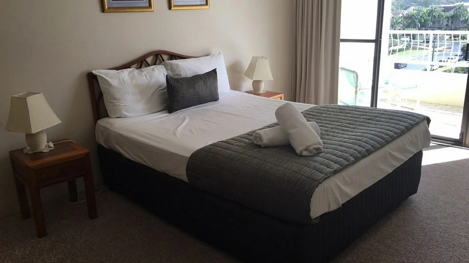 Aparthotel Capricornia Gold Coast