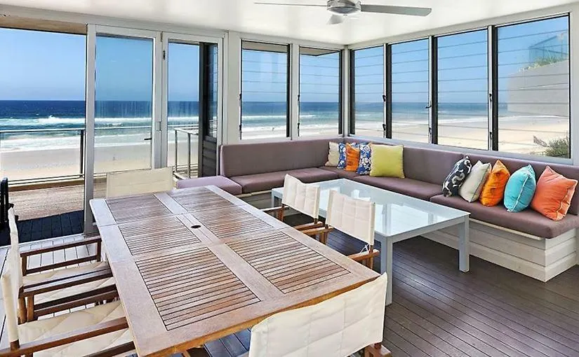 Vakantiehuis Beachfront Beauty!